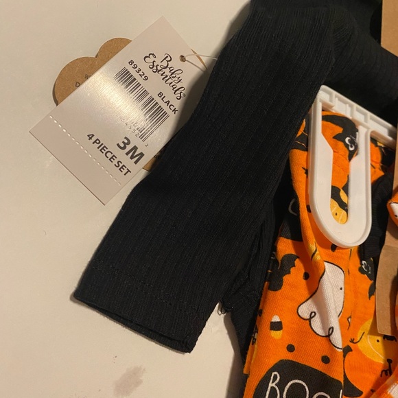 Halloween- set for baby with the headband, socks, pants and long leeves bodysuit - Picture 2 of 4